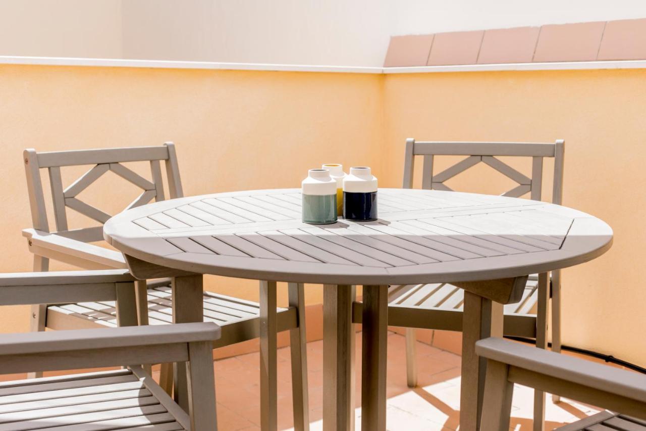 Pasaje Zamora Apartamentos Seville Ngoại thất bức ảnh